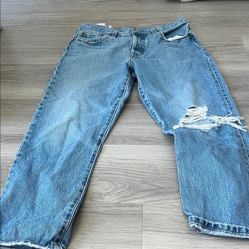 Levi's Relaxed Fit Blue Jeans with Distressed Detail